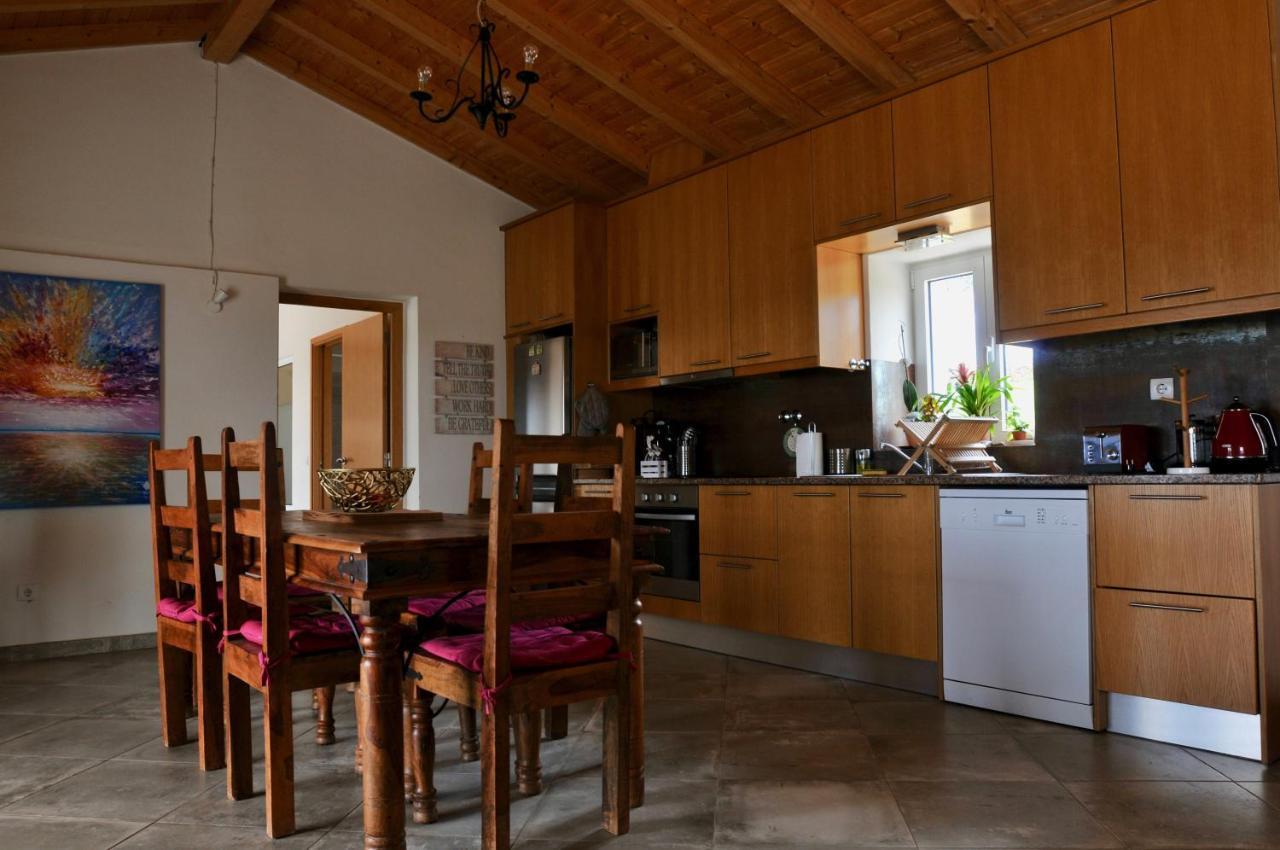 Cal Velho - Holiday Lodge Sao Luis Ngoại thất bức ảnh